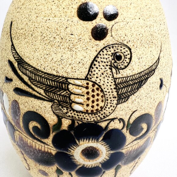 Tonala Mexican Folk Art Pottery Vintage Sandstone Vase Signed Netzi Mexico - Picture 7 of 7